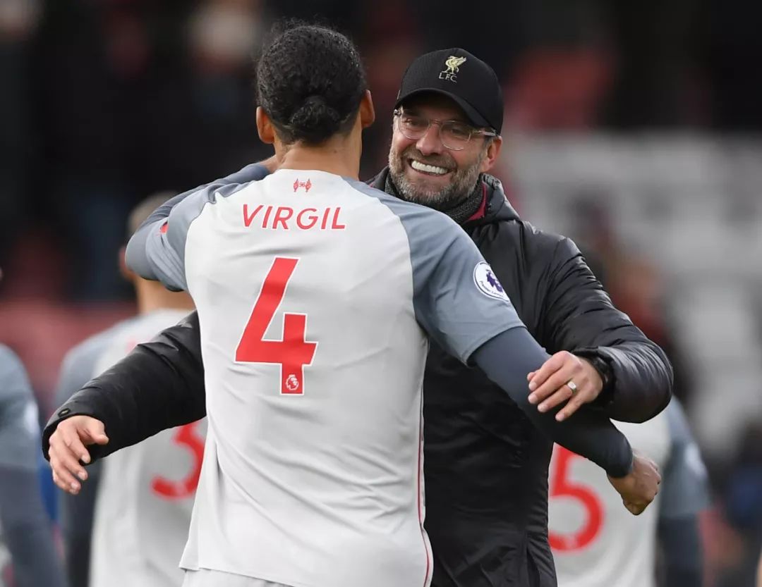 关于里程碑夜山东男篮迎来里程碑赛前莱比锡备战荷甲，网友：集结日广州队主帅复盘的信息